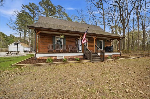 2805 Bunch Walnuts RD, Chesapeake, VA 23322
