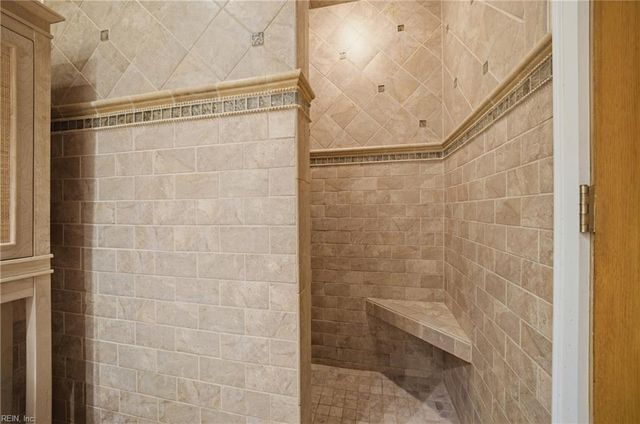 2805 Bunch Walnuts RD, Chesapeake, VA 23322