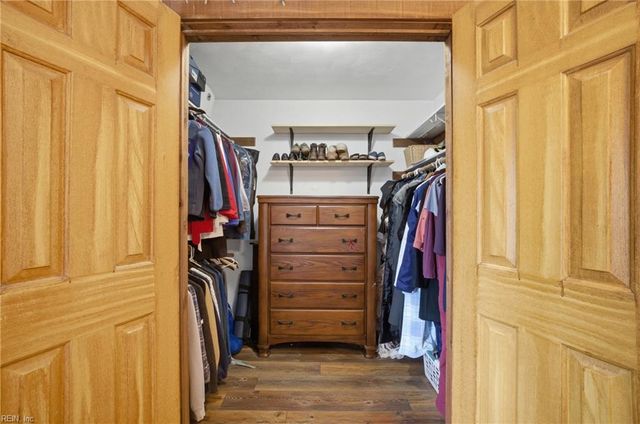 2805 Bunch Walnuts RD, Chesapeake, VA 23322