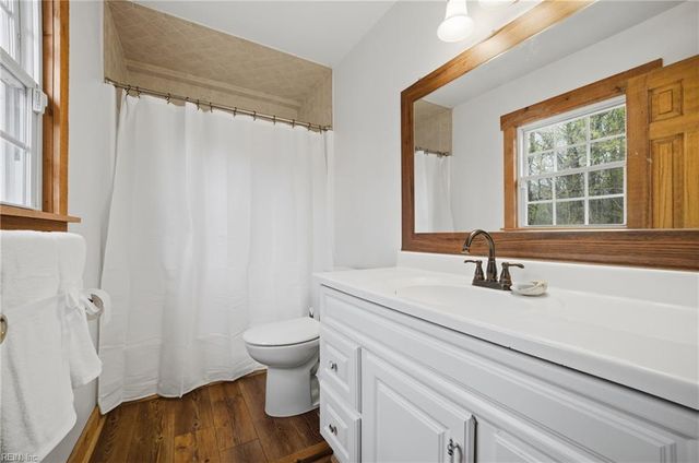 2805 Bunch Walnuts RD, Chesapeake, VA 23322