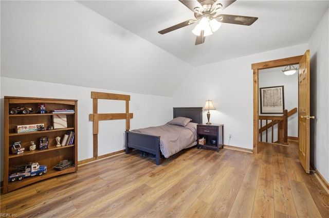 2805 Bunch Walnuts RD, Chesapeake, VA 23322