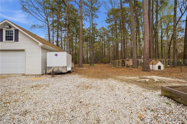 2805 Bunch Walnuts RD, Chesapeake, VA 23322