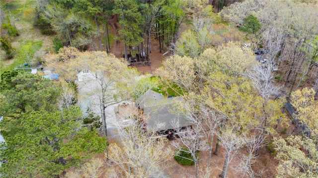 2805 Bunch Walnuts RD, Chesapeake, VA 23322