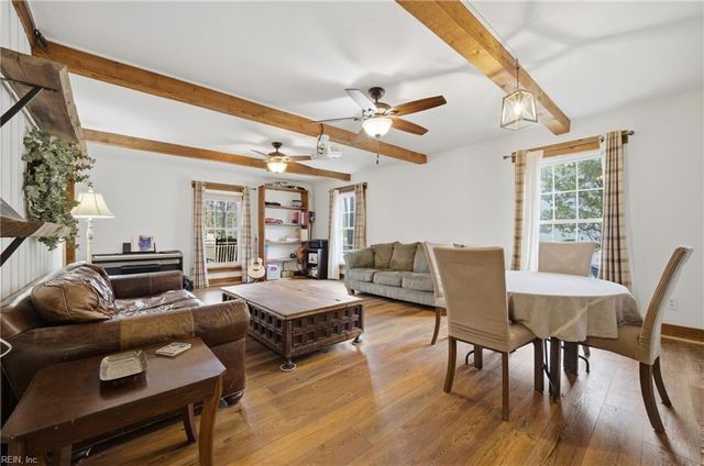 2805 Bunch Walnuts RD, Chesapeake, VA 23322