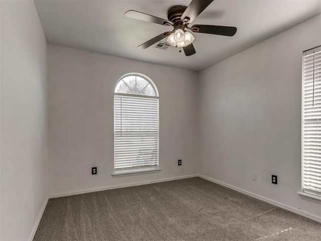 220 SW 142nd Street, Oklahoma City, OK 73170