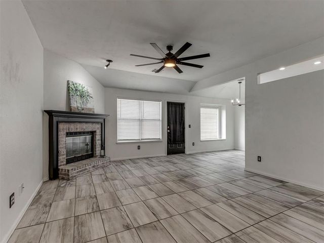 220 SW 142nd Street, Oklahoma City, OK 73170