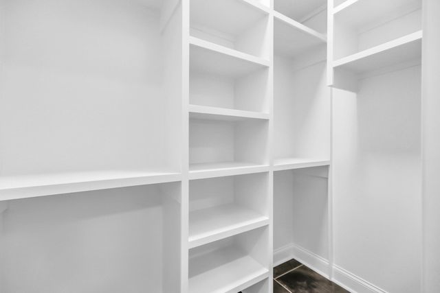 1399 Saundersville Rd, Hendersonville, TN 37075