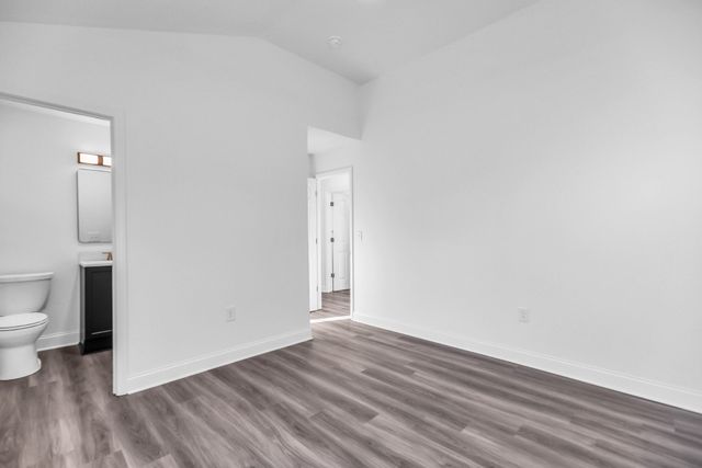 1399 Saundersville Rd, Hendersonville, TN 37075