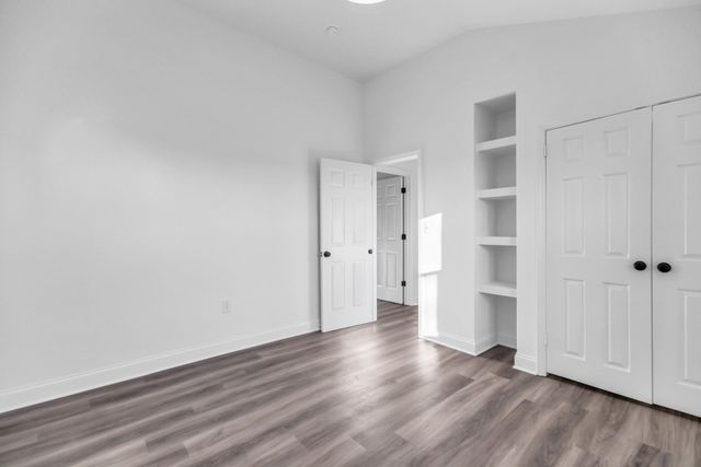 1399 Saundersville Rd, Hendersonville, TN 37075