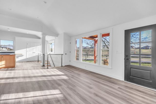 1399 Saundersville Rd, Hendersonville, TN 37075