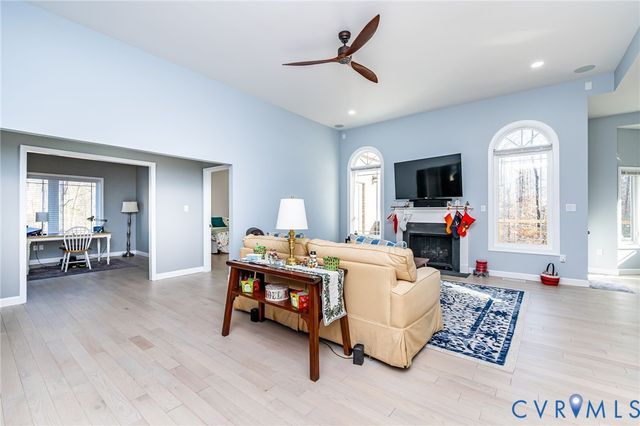 11534 Georgetown Rd, Mechanicsville, VA 23116