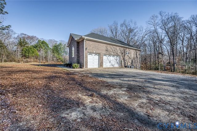11534 Georgetown Rd, Mechanicsville, VA 23116