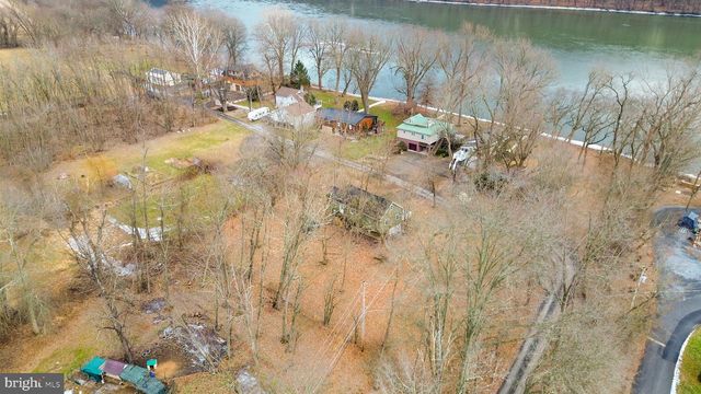 273 SHADY LN, Northumberland, PA 17857