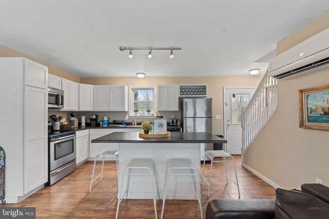 273 SHADY LN, Northumberland, PA 17857