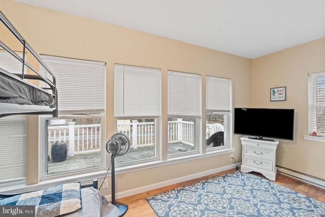 273 SHADY LN, Northumberland, PA 17857