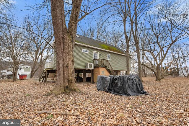 273 SHADY LN, Northumberland, PA 17857