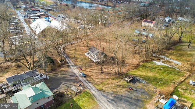 273 SHADY LN, Northumberland, PA 17857