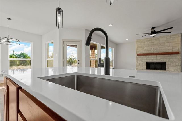 730 Evergreen, Nevada, TX 75173