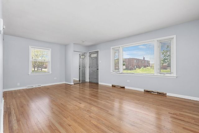 760 Sibley Boulevard, Calumet City, IL 60409
