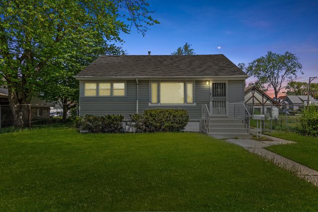 760 Sibley Boulevard, Calumet City, IL 60409