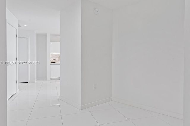 851 NE 1st Ave 2102, Miami, FL 33132