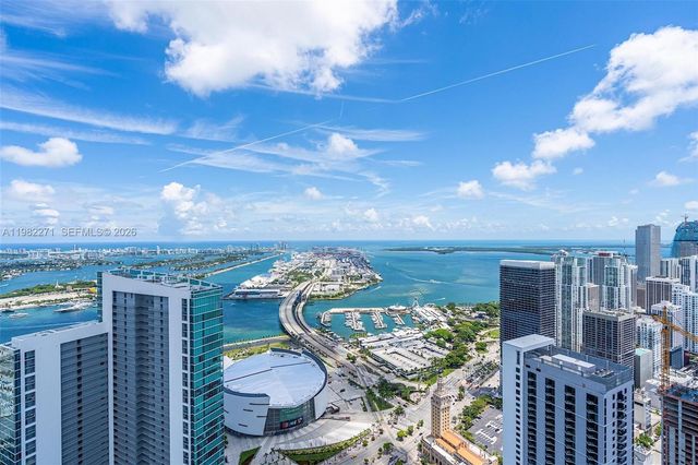 851 NE 1st Ave 2102, Miami, FL 33132