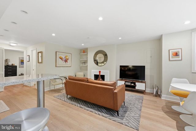 1603 S ST NW, Washington, DC 20009
