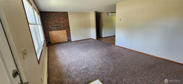 1085 Garfield Avenue, Blaine, WA 98230
