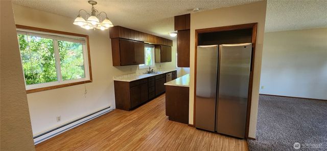 1085 Garfield Avenue, Blaine, WA 98230