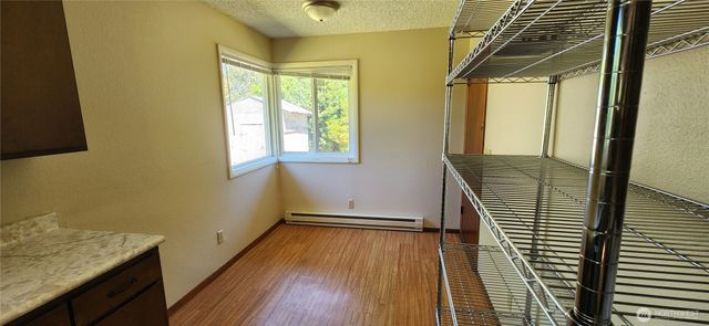 1085 Garfield Avenue, Blaine, WA 98230