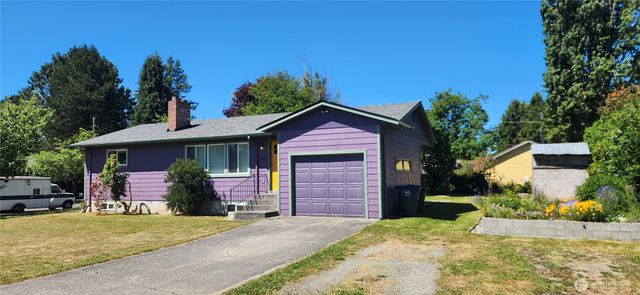 1085 Garfield Avenue, Blaine, WA 98230