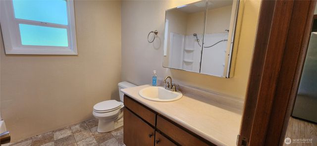 1085 Garfield Avenue, Blaine, WA 98230