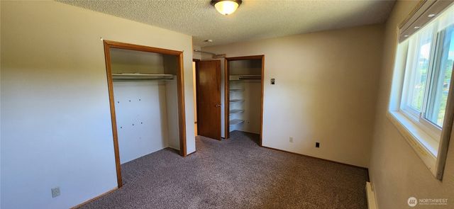 1085 Garfield Avenue, Blaine, WA 98230