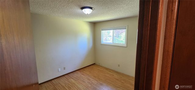 1085 Garfield Avenue, Blaine, WA 98230