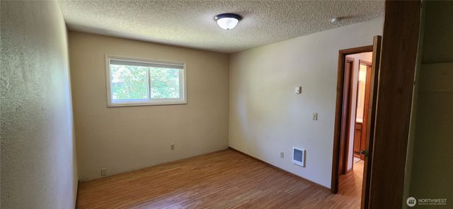1085 Garfield Avenue, Blaine, WA 98230