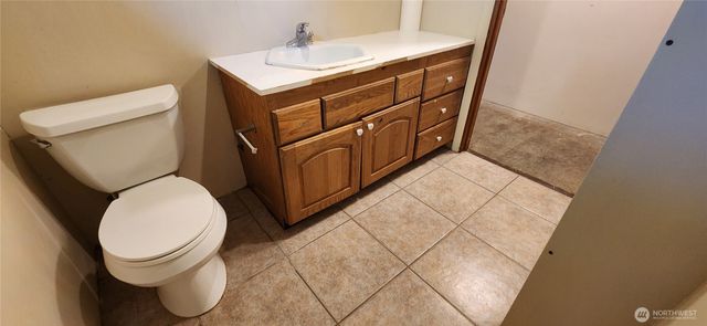1085 Garfield Avenue, Blaine, WA 98230