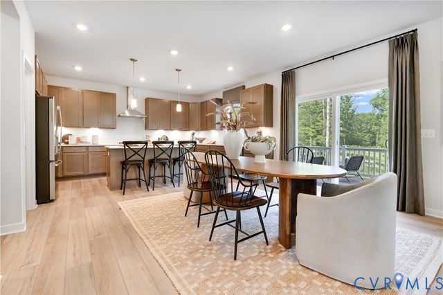 8600 Clemet Dr, Chesterfield, VA 23832