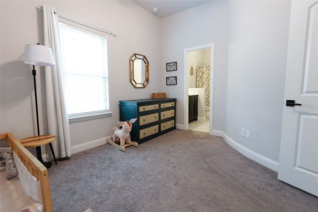 9320 Meadowpark Drive, Denton, TX 76226