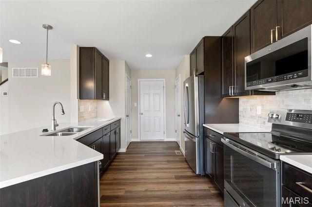 2 Burlington at Post Farms Meadows, O'fallon, MO 63385