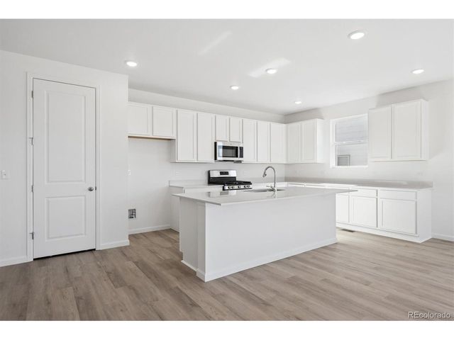 279 Mt Elbert St, Brighton, CO 80601