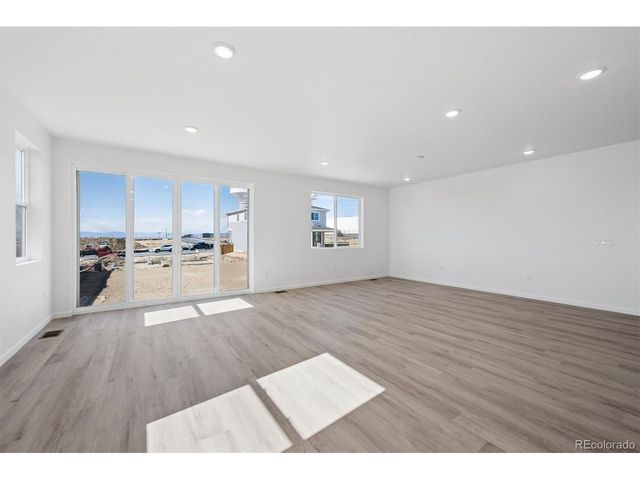279 Mt Elbert St, Brighton, CO 80601