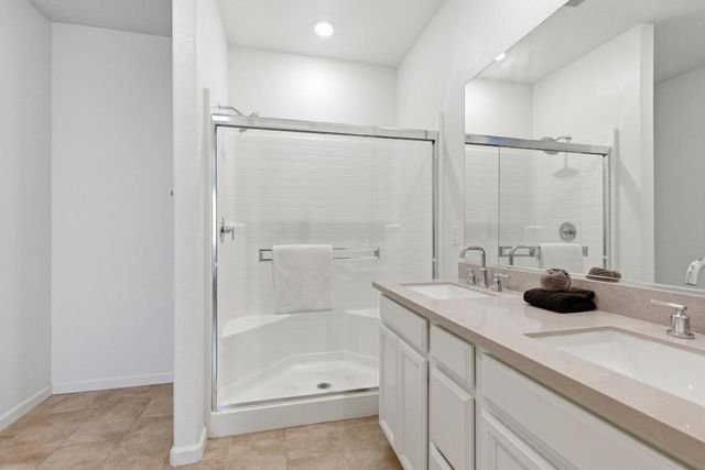 5040 Limington St, Roseville, CA 95747