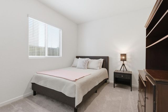 5040 Limington St, Roseville, CA 95747