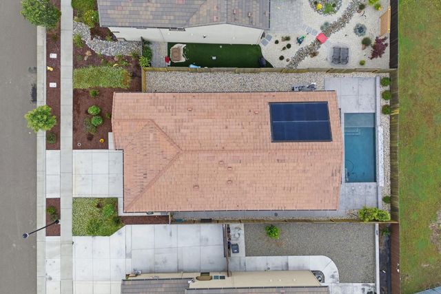 5040 Limington St, Roseville, CA 95747