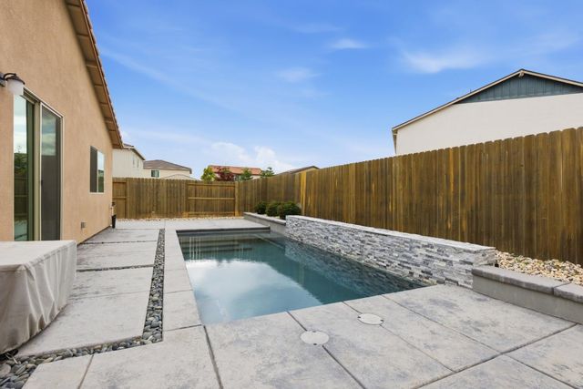 5040 Limington St, Roseville, CA 95747
