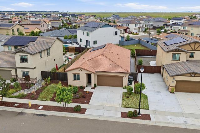 5040 Limington St, Roseville, CA 95747