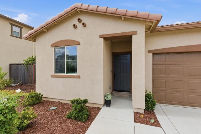 5040 Limington St, Roseville, CA 95747