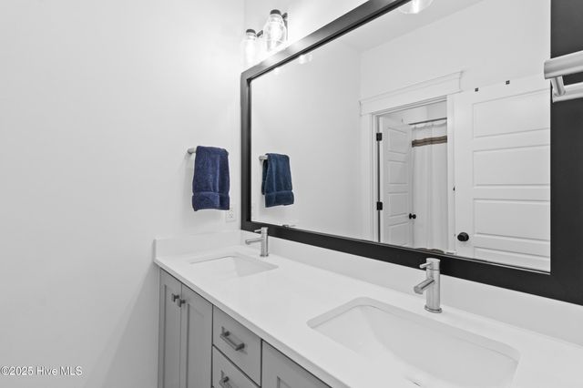 7217 Winding Marsh Court, Wilmington, NC 28411