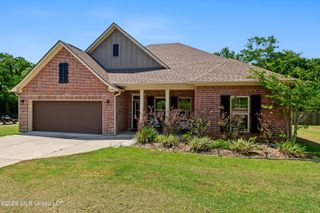24641 Knollwood Drive, Pass Christian, MS 39571