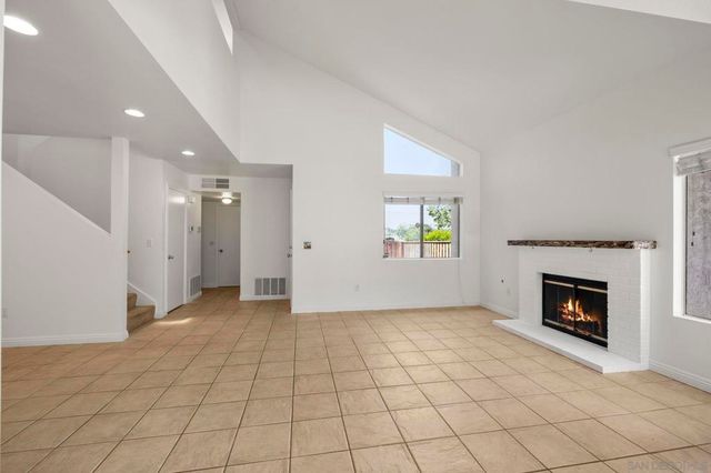 1280 Lancer Gln, Escondido, CA 92029